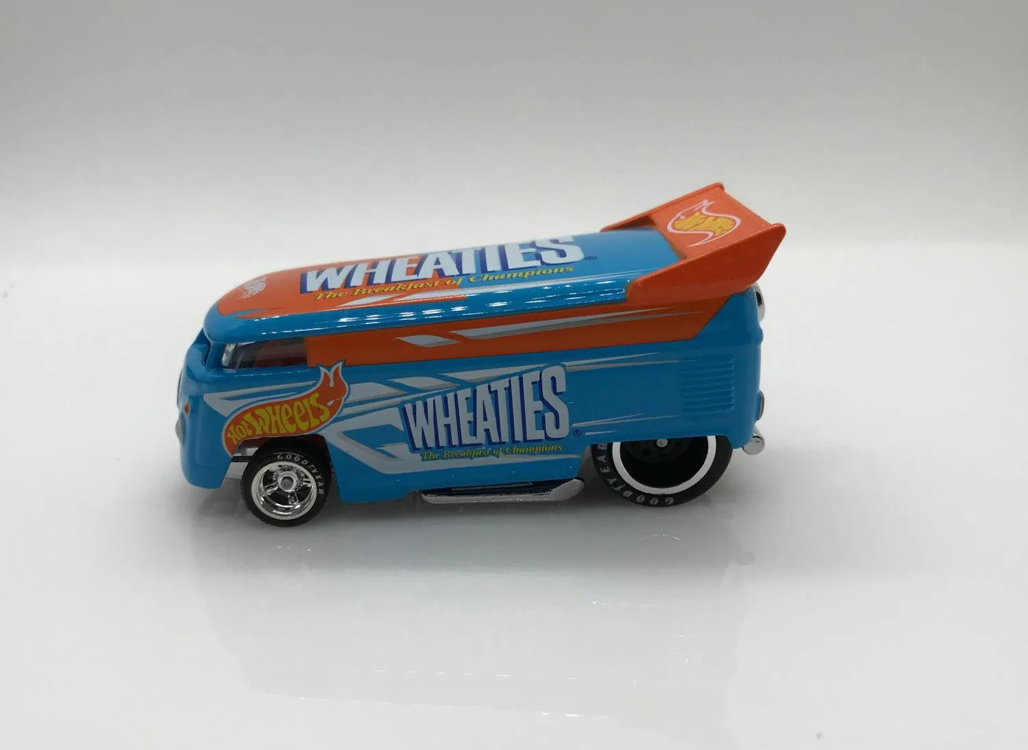 Hot Wheels Volkswagen Wheaties Bus (2004)